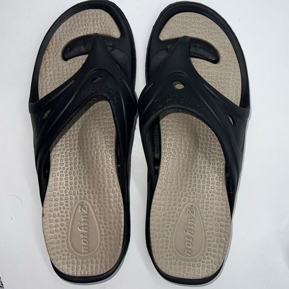 Nothinz Adult Thong Sandals Black L11-12 M9-10 - Picture 1 of 8